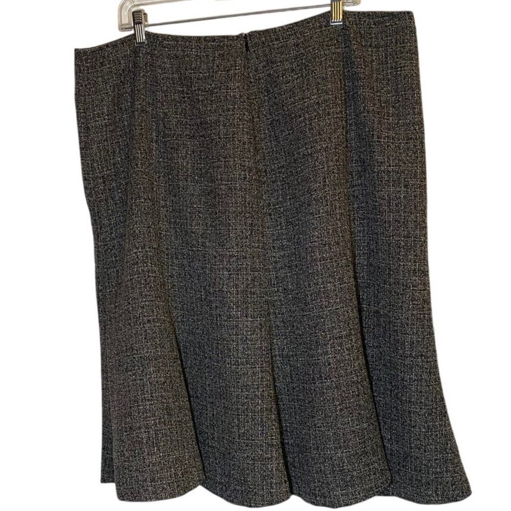 J205 Dressbarn Womens 20W Gray Tweed Flared Midi Skirt Lined Career Work - Picture 5 of 7